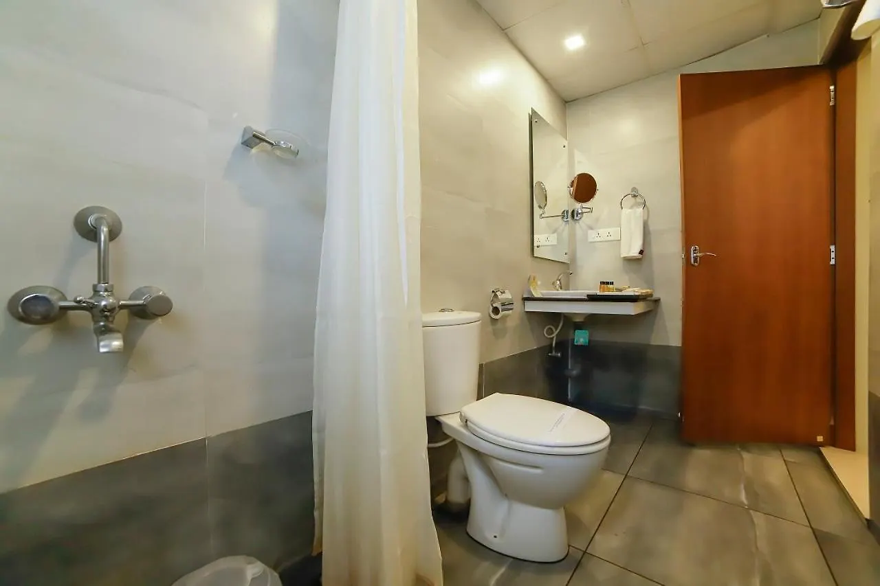 Sreepathi Indraprastha Hotel Guruvayur India