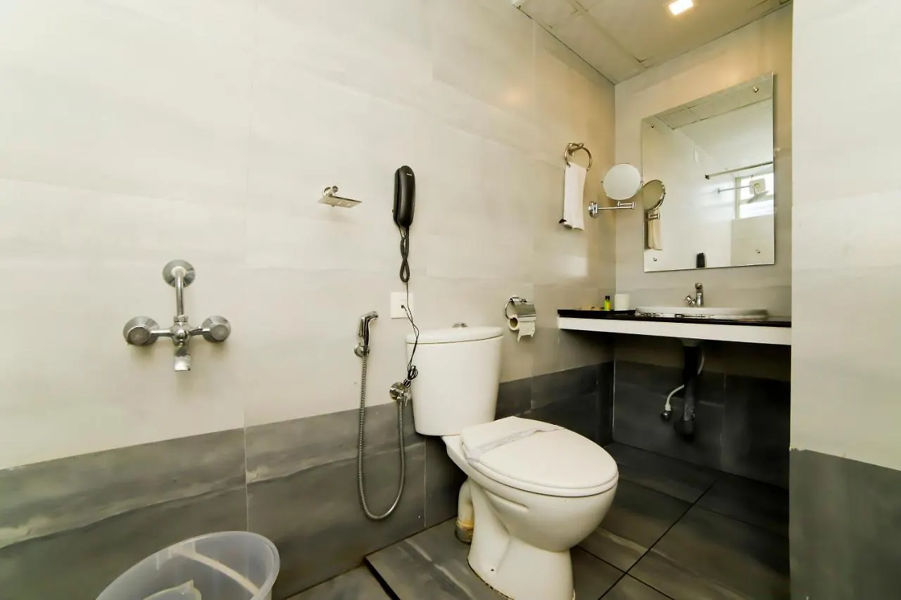 Sreepathi Indraprastha Hotel Guruvayur