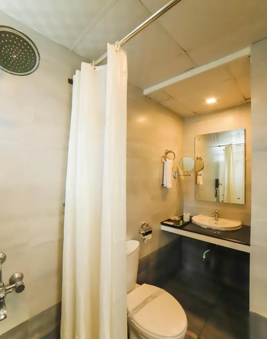 Sreepathi Indraprastha Hotel Guruvayur