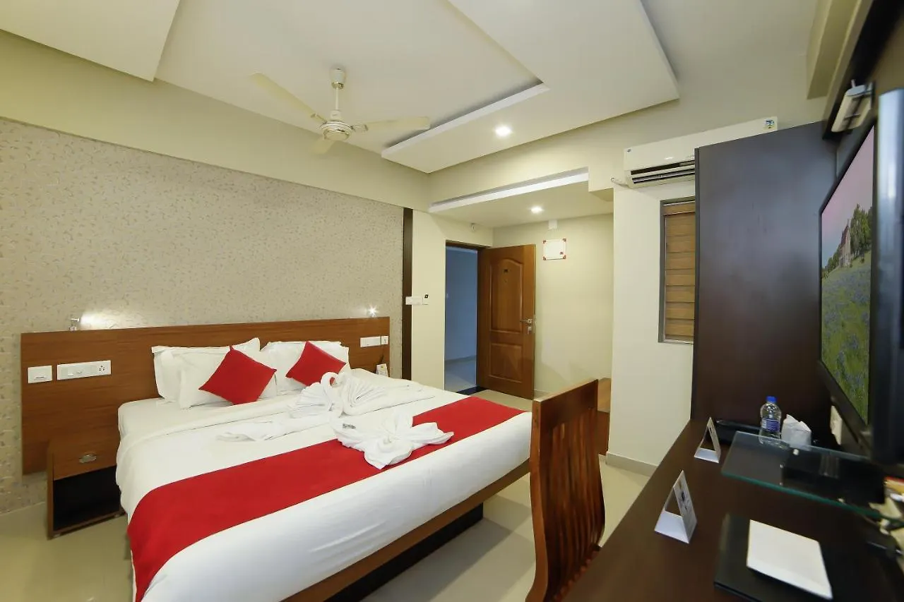Sreepathi Indraprastha Hotel Guruvayur
