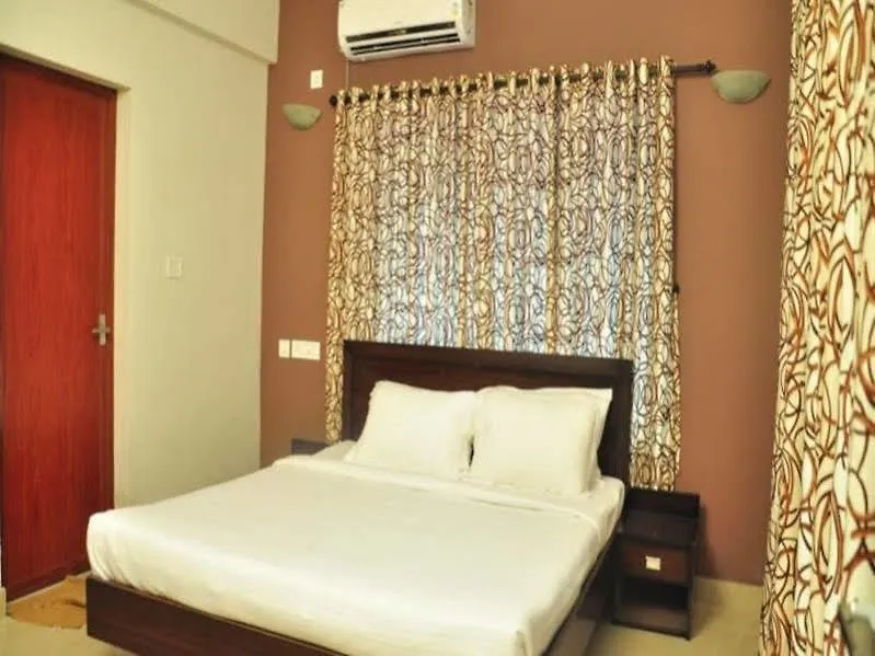 Sreepathi Indraprastha Hotel Guruvayur