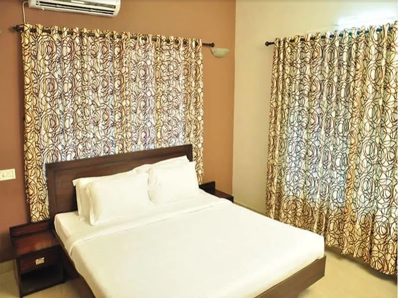 ****  Sreepathi Indraprastha Hotel Guruvayur India